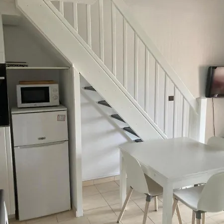 2 Avec Piscine Face A La A La Coudouliere シス・フール・レ・プラージュ